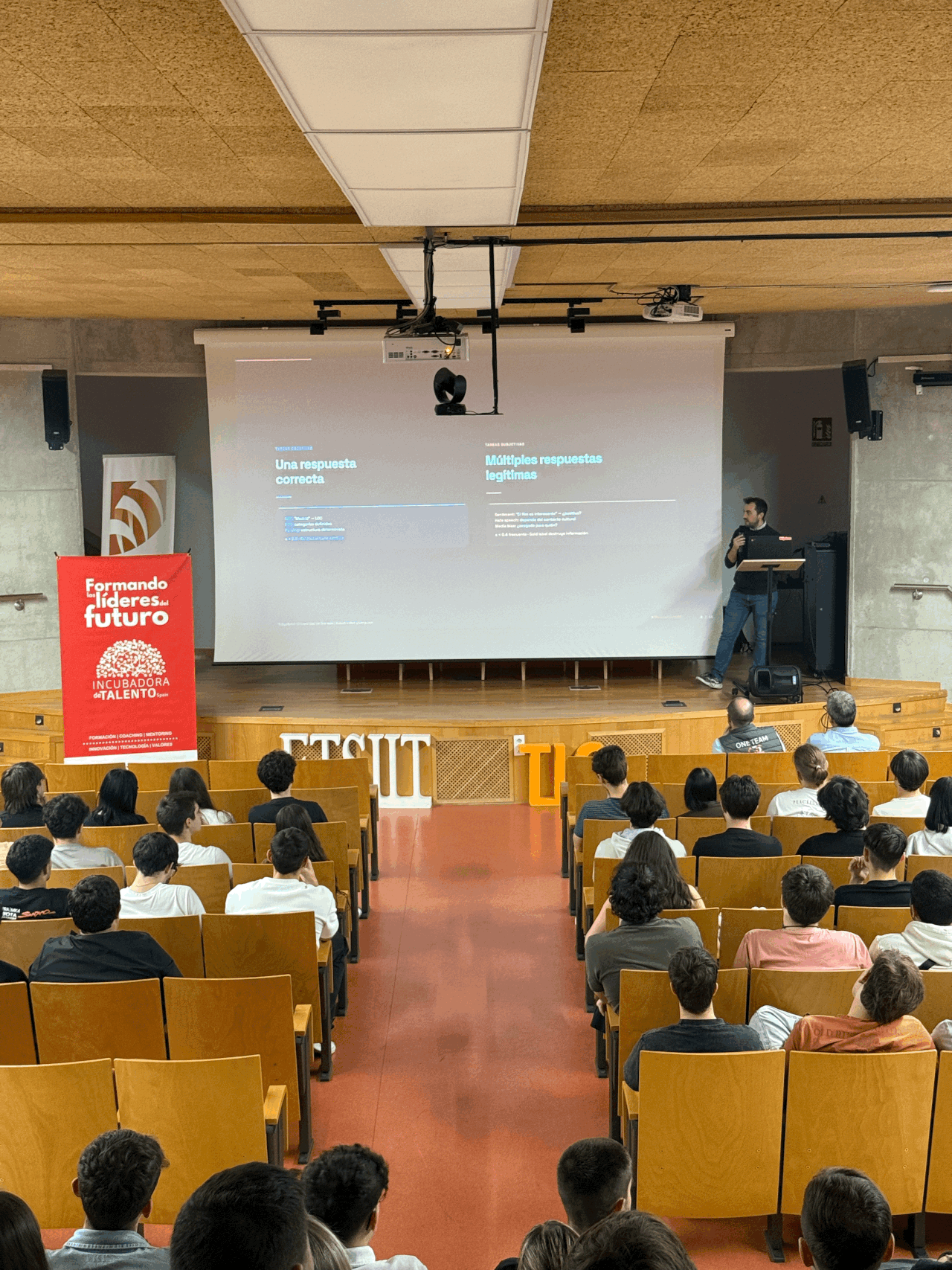 II Edición de T-Systems Connection | UGR · ETSIIT
